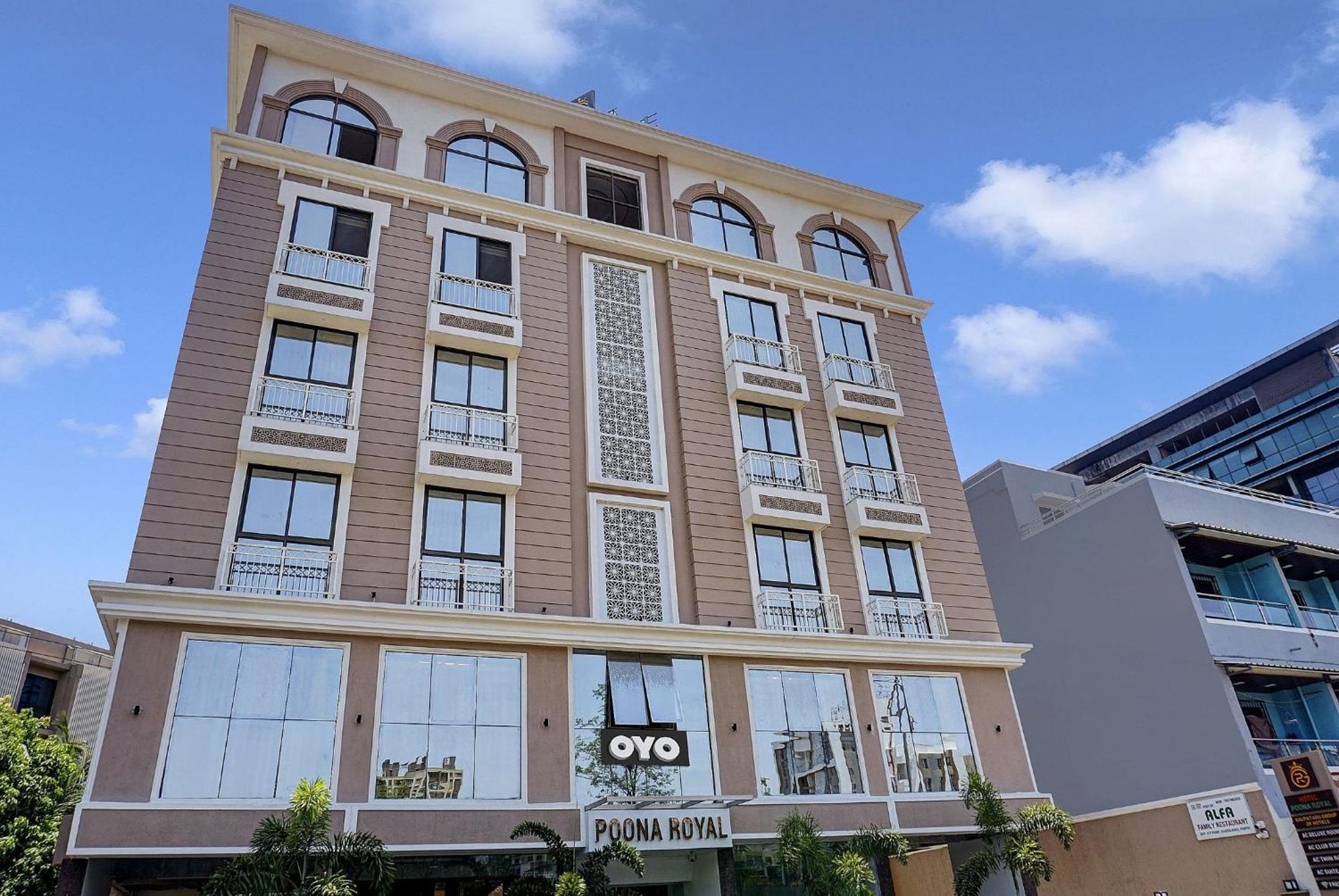 Hotel Super Townhouse Poona Royal Pimpri-Chinchwad Exteriér fotografie