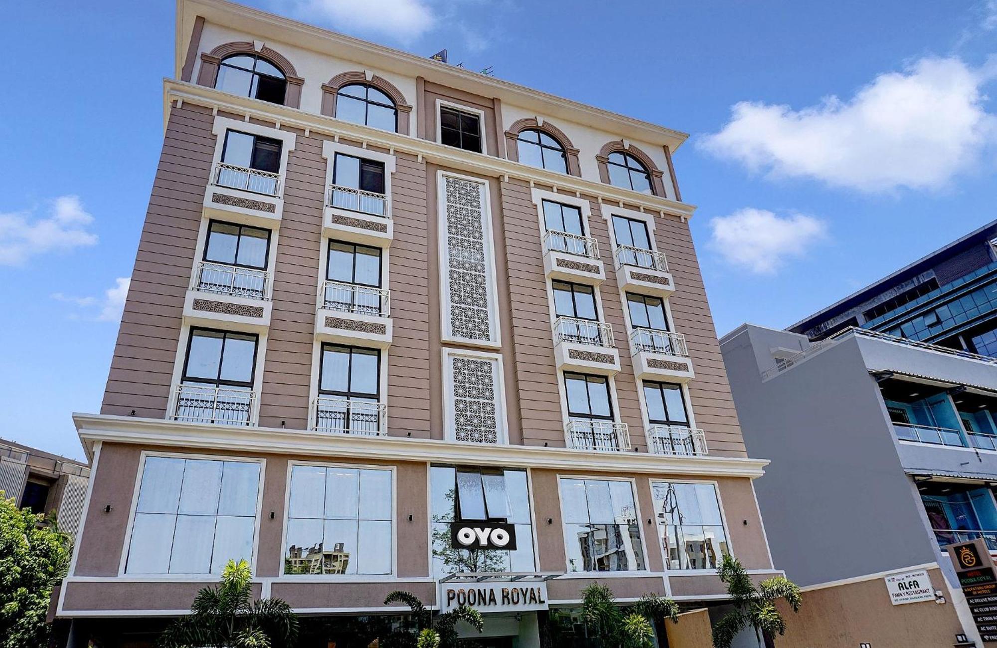 Hotel Super Townhouse Poona Royal Pimpri-Chinchwad Exteriér fotografie